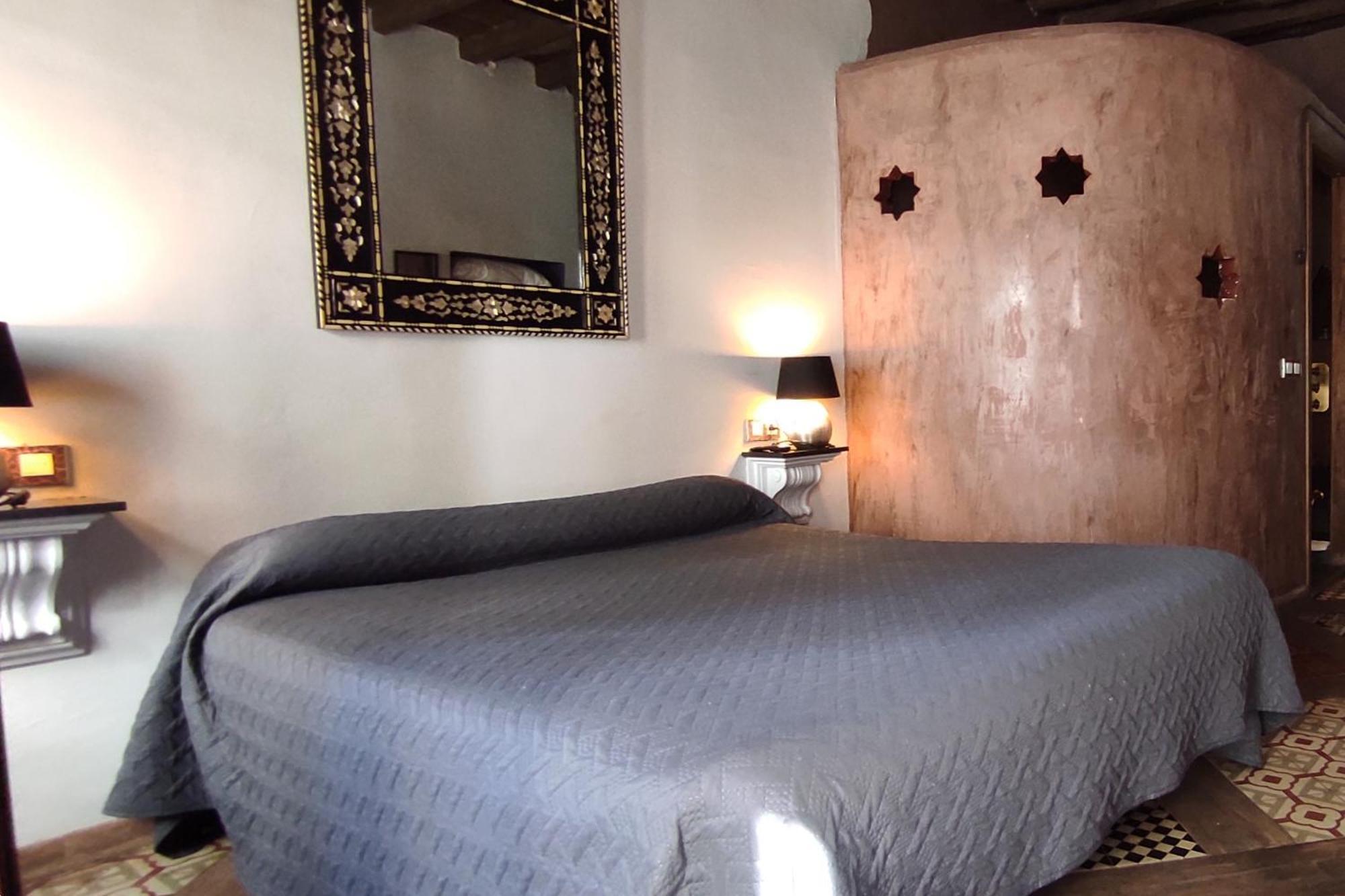 Hotel La Boheme กาเซเรส ภายนอก รูปภาพ
