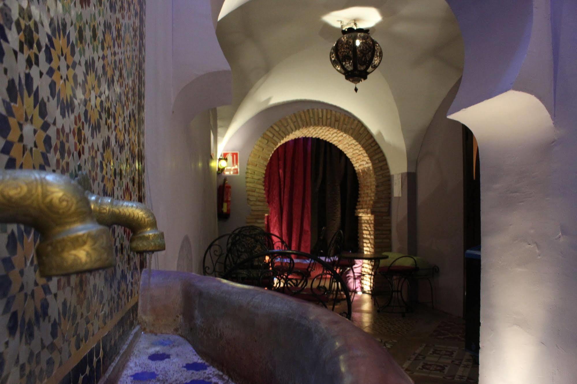 Hotel La Boheme กาเซเรส ภายนอก รูปภาพ