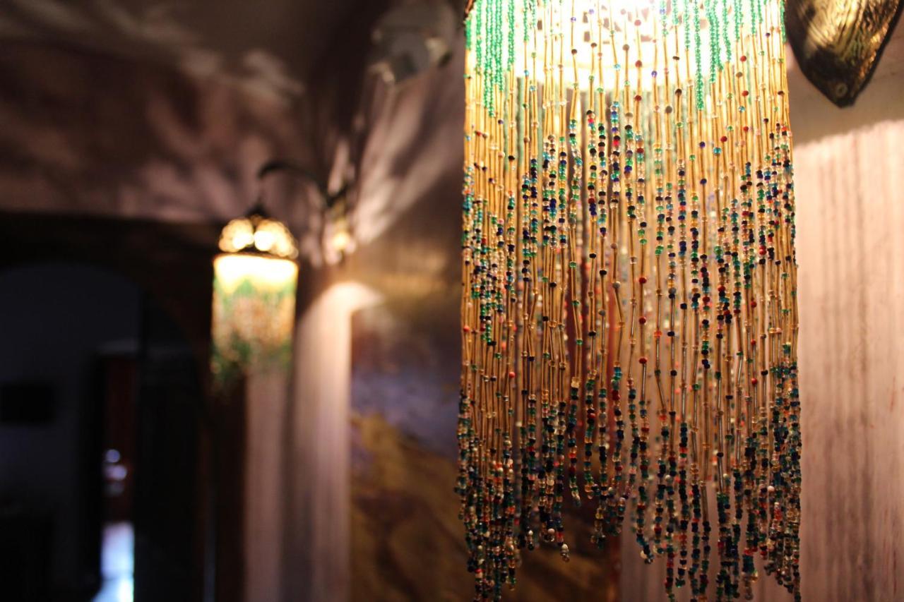 Hotel La Boheme กาเซเรส ภายนอก รูปภาพ